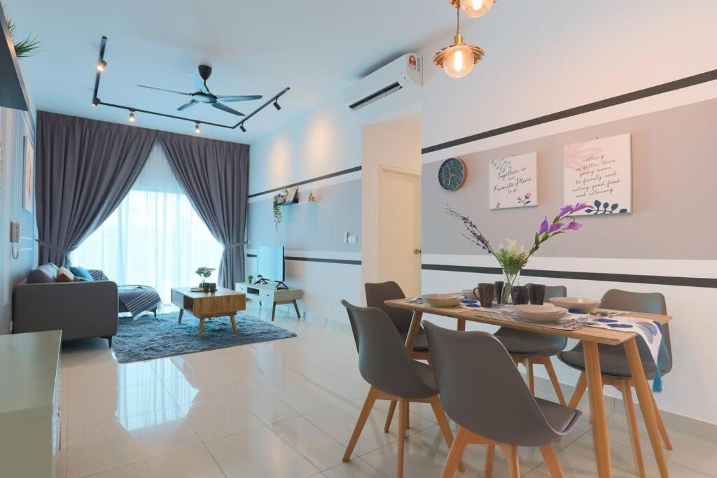 Elegant Homes 9Pax 5Bed Sunway Pyramid-Lagoon 2 Car Park Petaling Jaya Exterior foto